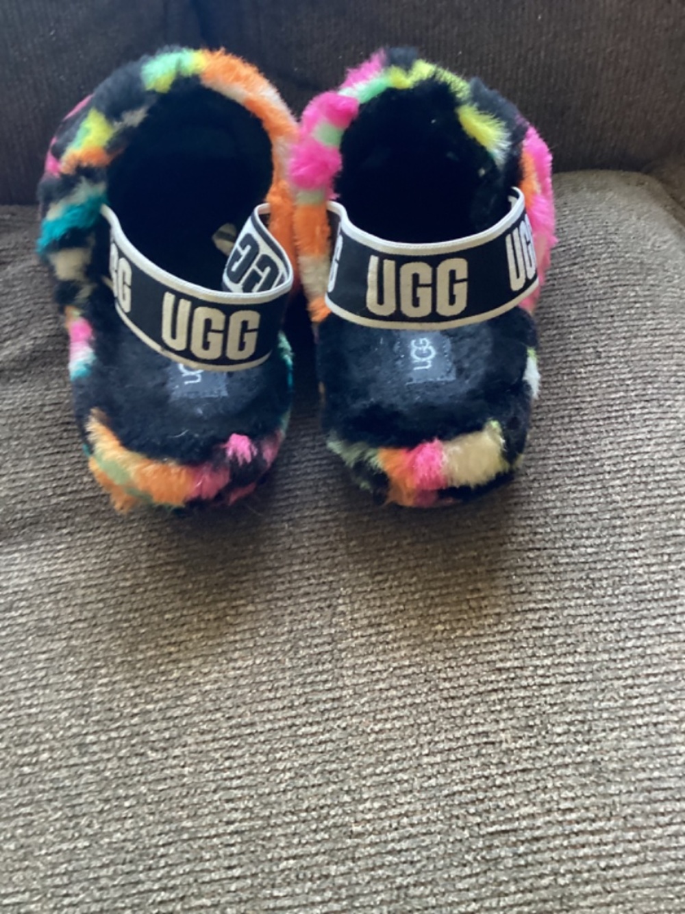 Ugg Fluff Yeah Slides - Picture 5 of 5